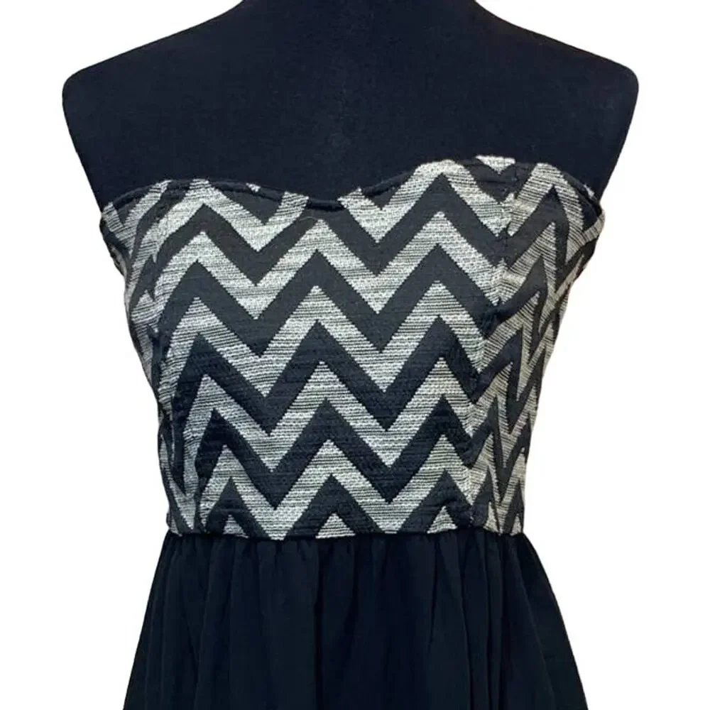Tini Lili Large Strapless Chevron Zig Zag Hi Low Flowy Lined Formal Dress - Picture 2 of 7